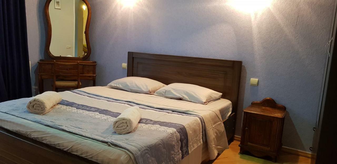 Guest House Likani 2017 Borjomi ภายนอก รูปภาพ